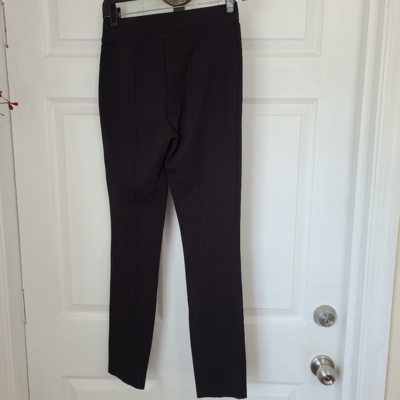 Elizabeth and James Woman's Super Skinny Pants, Size: XS Color: Black - Picture 16 of 16